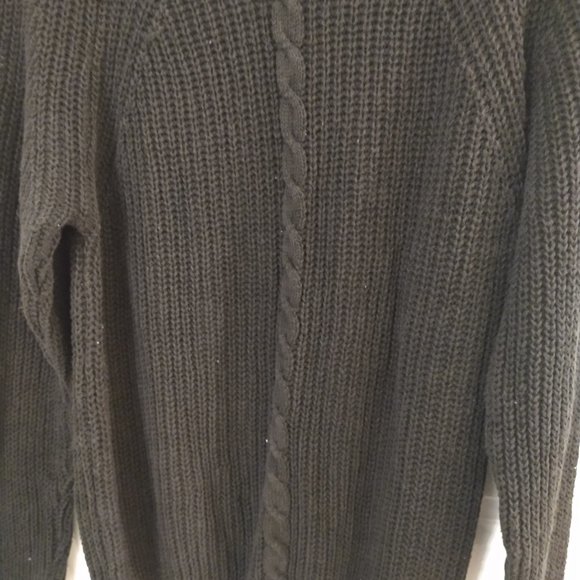 Vintage Picket and Post Sweater - Picture 4 of 5